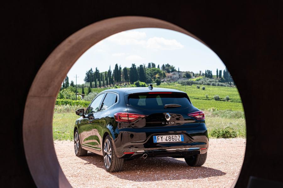  Renault Clio Initiale Paris 2019 года  (WW) (фото 6 из 20)